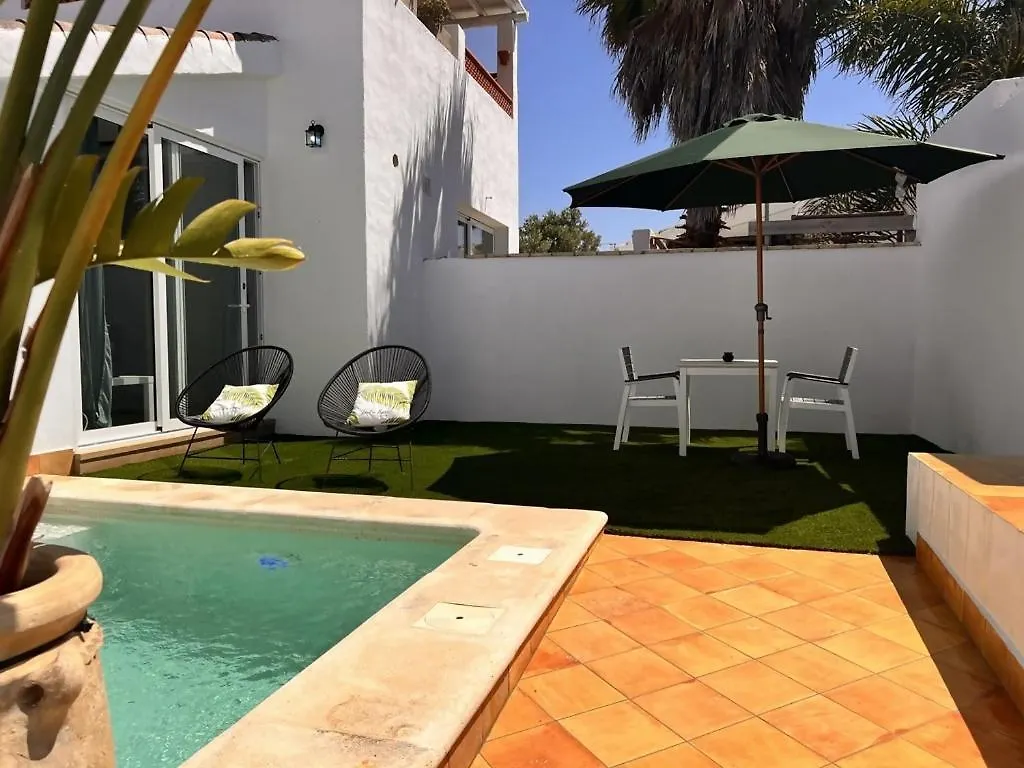 Casita Tierra Con Piscina Privada Y Cerca De Playa Villa El Palmar